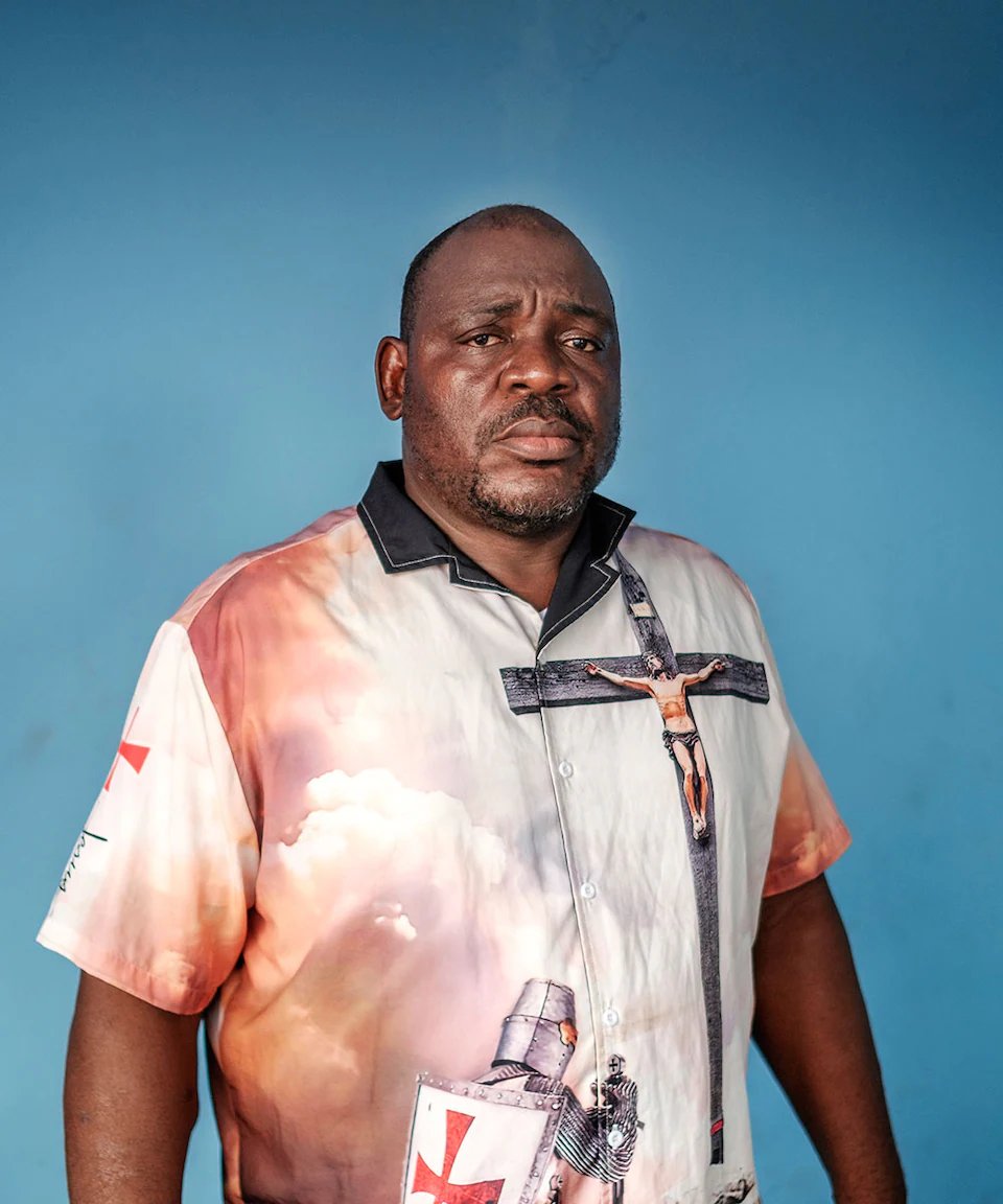 Blahyi preaches to his congregation CREDIT: Eduardo Soteras/The Telegraph