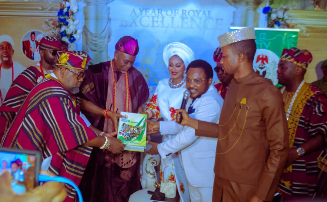 The-Nigerian-Books-Of-Record-Hall-Of-Fame