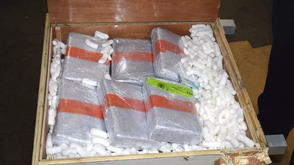 Guinea-Bissau-cocaine-on-plane
